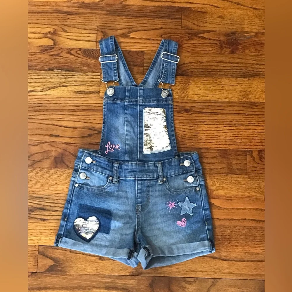 Jordache Kids Denim Blue Jean Overall Shorts w/ Sequins Hearts Stars Love
4 / 5 - Picture 3 of 14